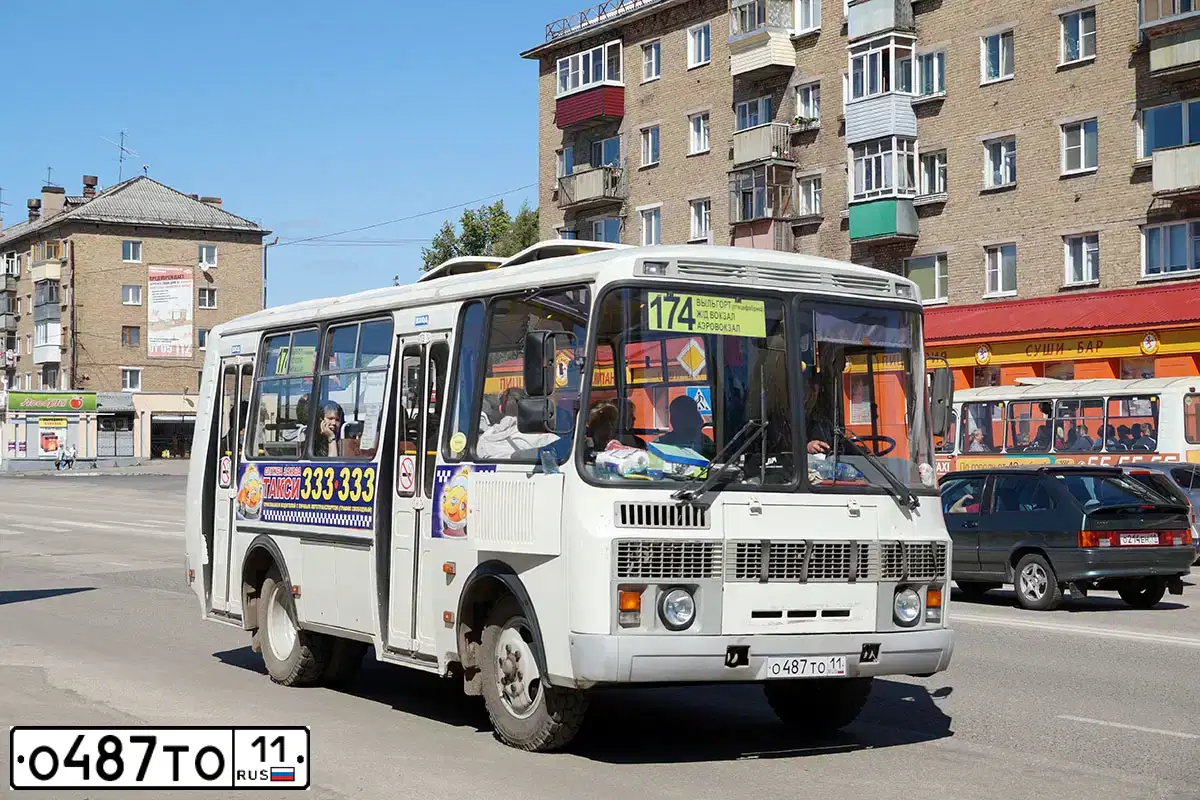 Фото автомобиля PAZ Z 3205, 2013 — госномер О487ТО11. Цвет: БЕЛЫЙ
