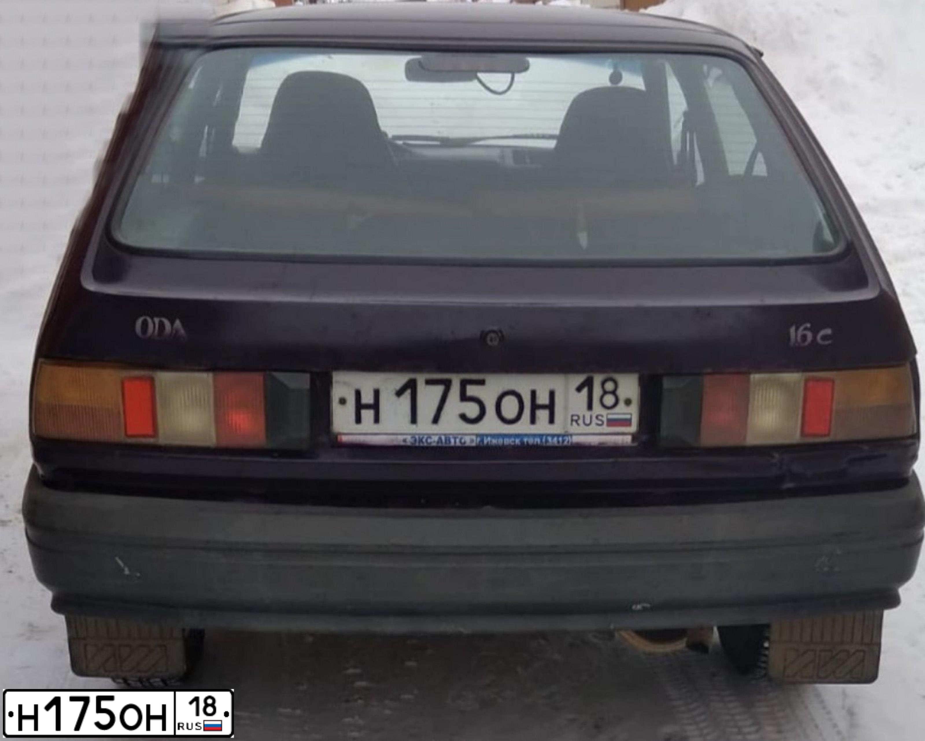 Фото автомобиля IZH 2126, 2003 — госномер Н175ОН18. Цвет: КОРИЧНЕВЫЙ БАКЛАЖАН