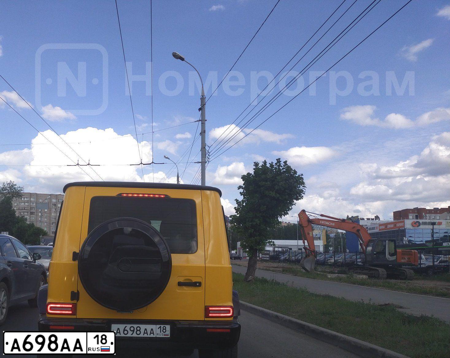 Фото автомобиля LADA 2114 SAMARA, 2007 — госномер А698АА18. Цвет: ГРАФИТОВЫЙ МЕТАЛЛИК
