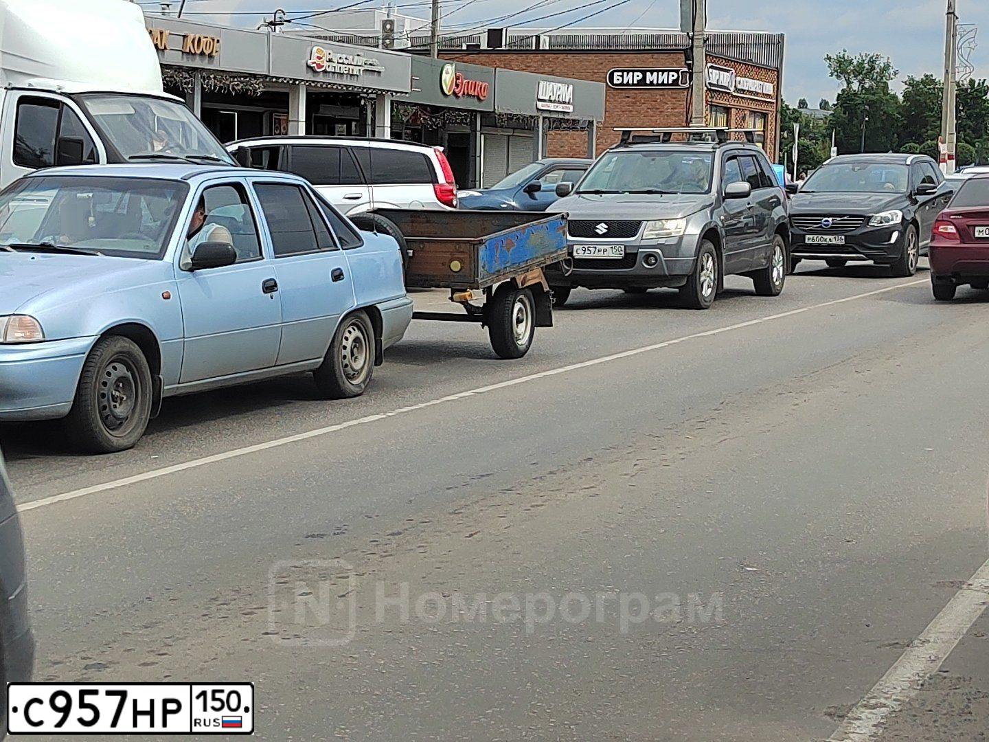 Фото автомобиля KIA CEE'D, 2007 — госномер Т430АМ50. Цвет: БЕЖЕВЫЙ