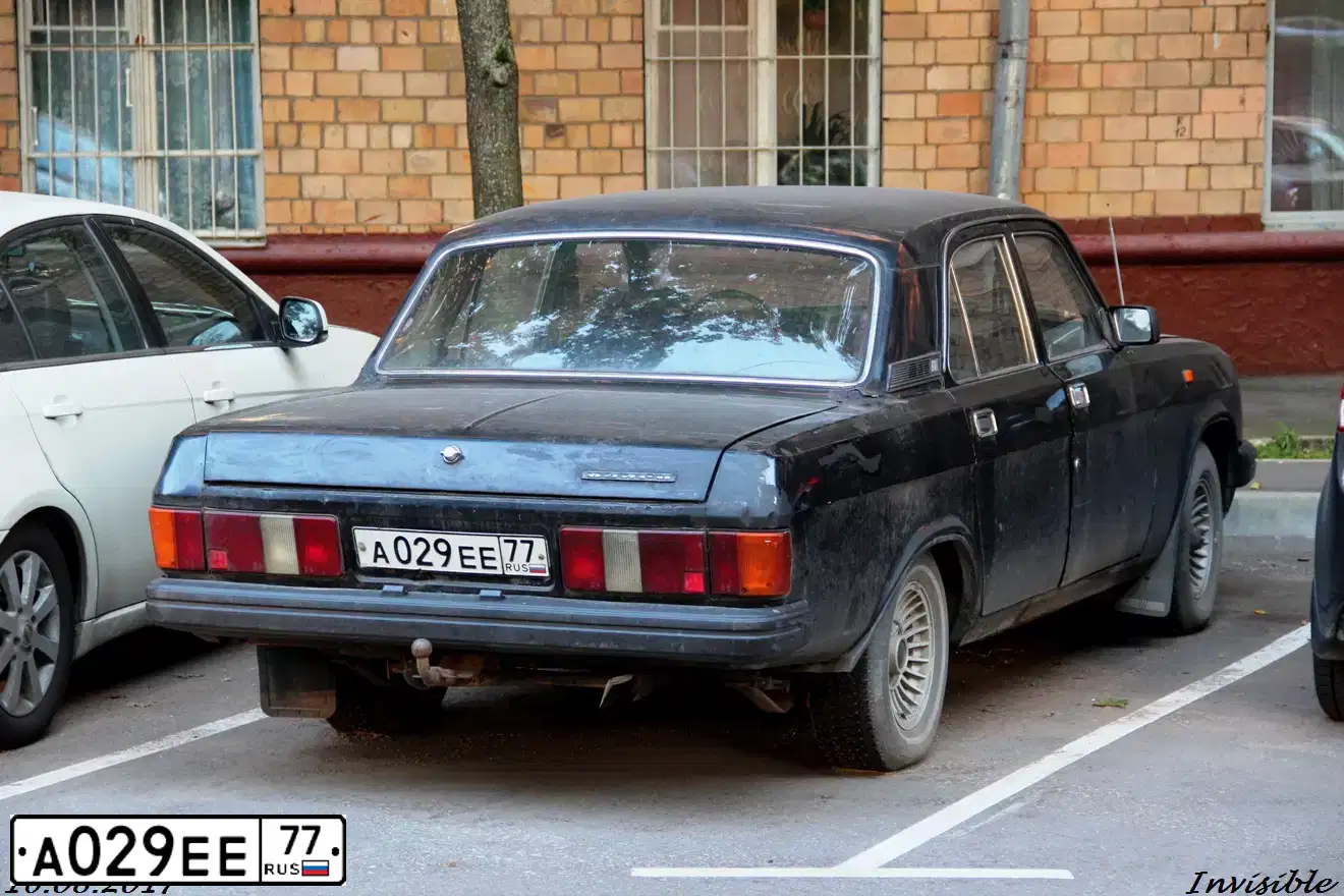 Фото автомобиля GAZ 3102 WOLGA, 1994 — госномер А029ЕЕ77. Цвет: ЧЕРНЫЙ