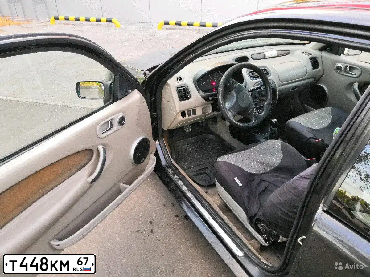 Фото автомобиля ROVER 200-SERIE, 1997 — госномер Т448КМ67. Цвет: ЧЕРНЫЙ