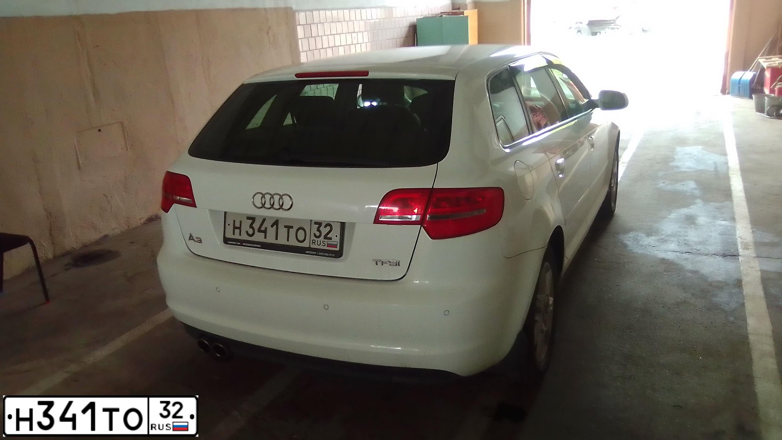 Фото автомобиля AUDI A3, 2012 — госномер Н341ТО32. Цвет: Белый