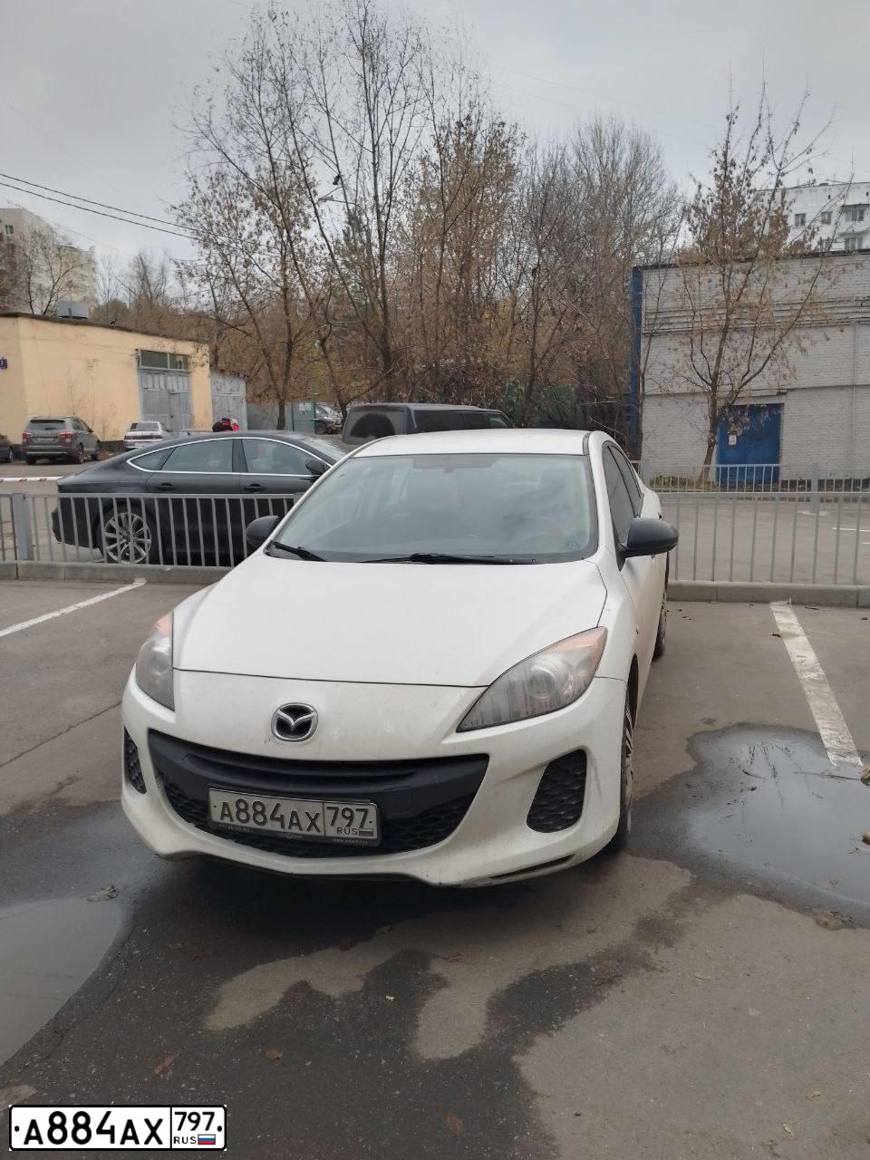 Фото автомобиля MAZDA 3, 2012 — госномер А884АХ797. Цвет: Белый