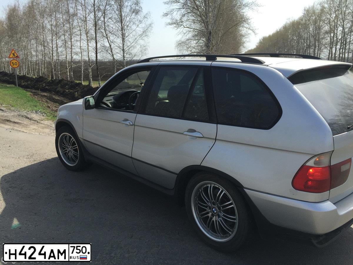 Фото автомобиля BMW X5, 2001 — госномер А227КУ67. Цвет: СЕРЫЙ СВЕТЛЫЙ