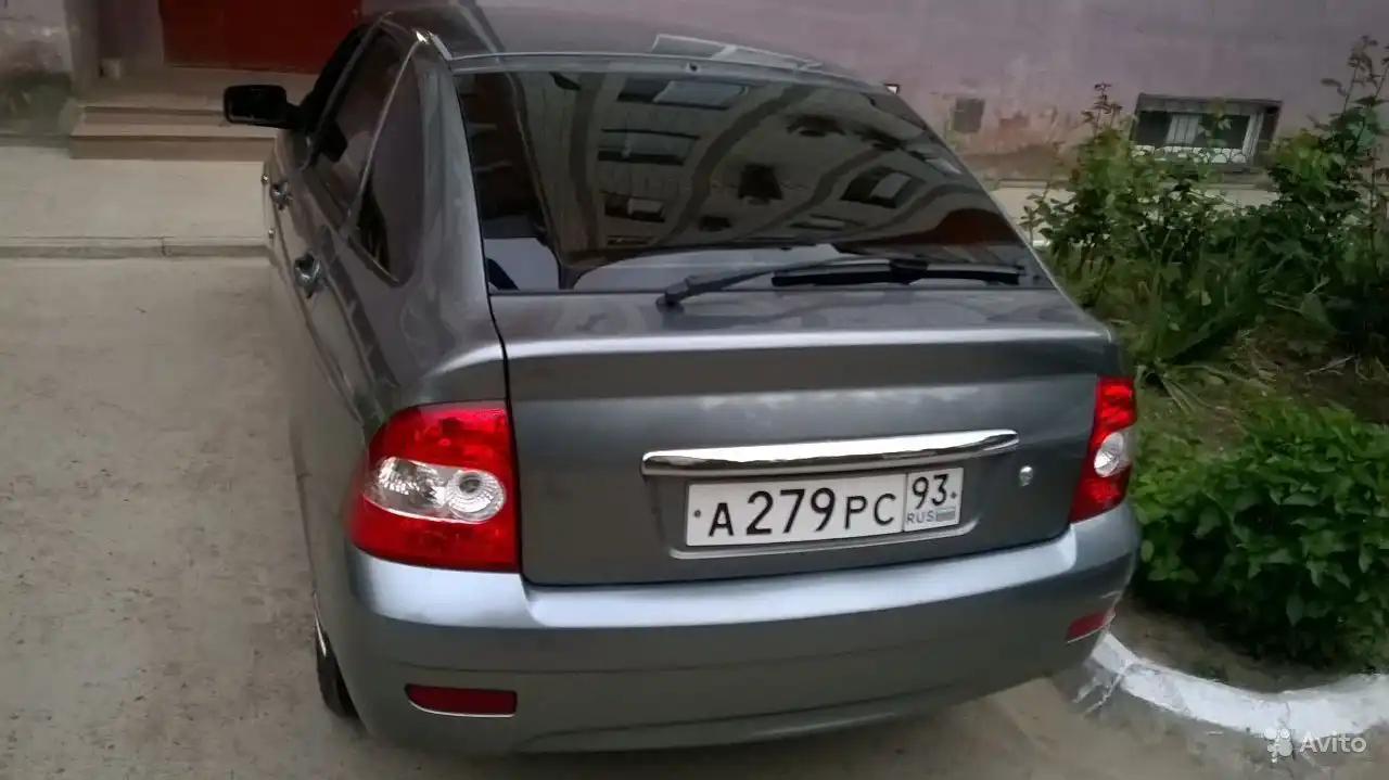 Фото автомобиля LADA 2172 PRIORA, 2012 — госномер А192МВ123. Цвет: Белый