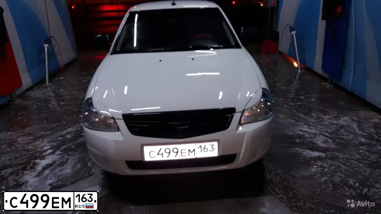 Фото автомобиля LADA 2172 PRIORA, 2012 — госномер О015КХ716. Цвет: Белый