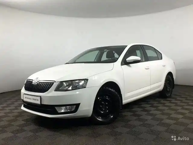 Фото автомобиля SKODA OCTAVIA, 2013 — госномер Т088ОК799. Цвет: БЕЛЫЙ