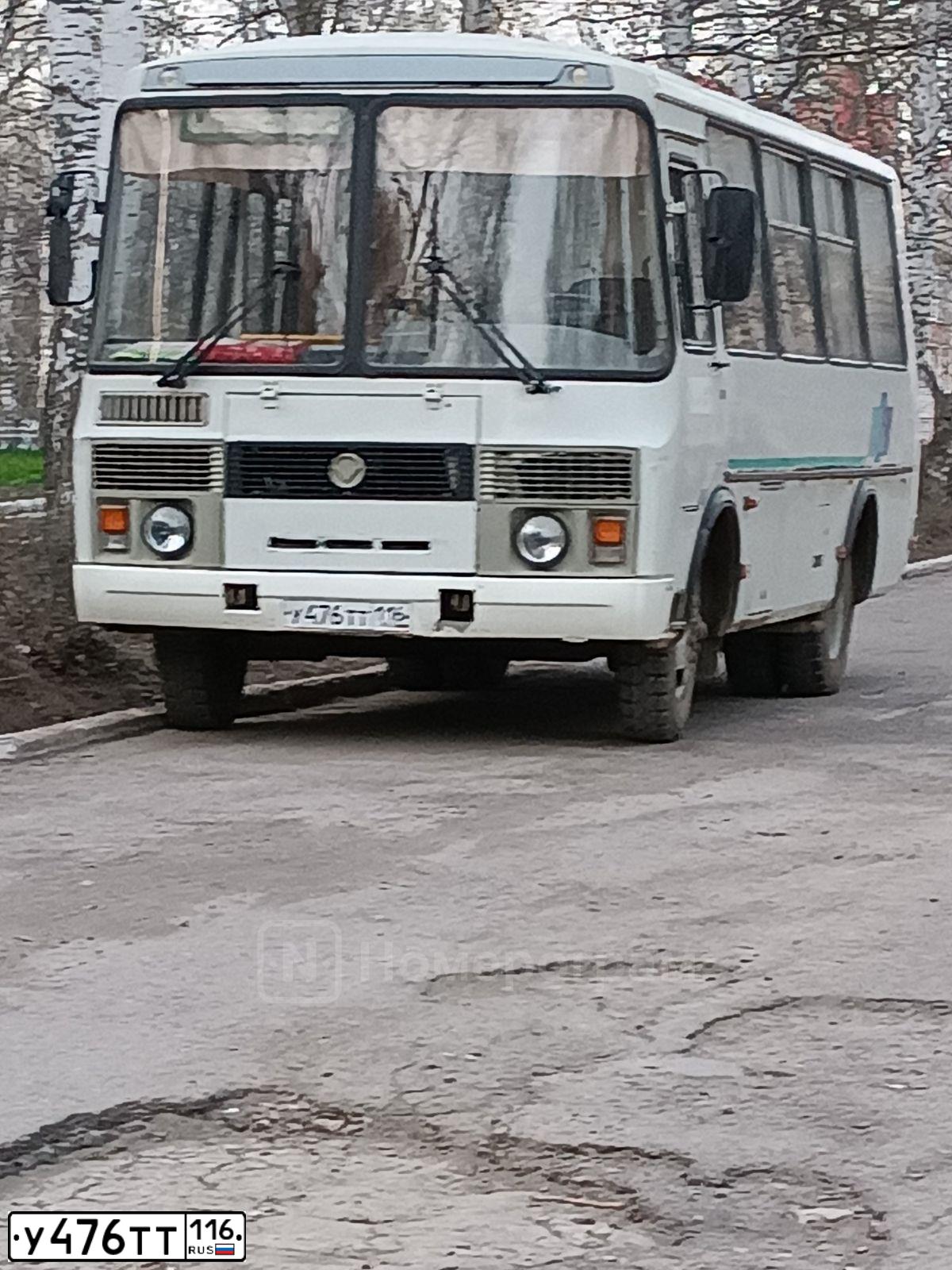 Фото автомобиля PAZ 3205, 2015 — госномер У476ТТ116. Цвет: БЕЛЫЙ