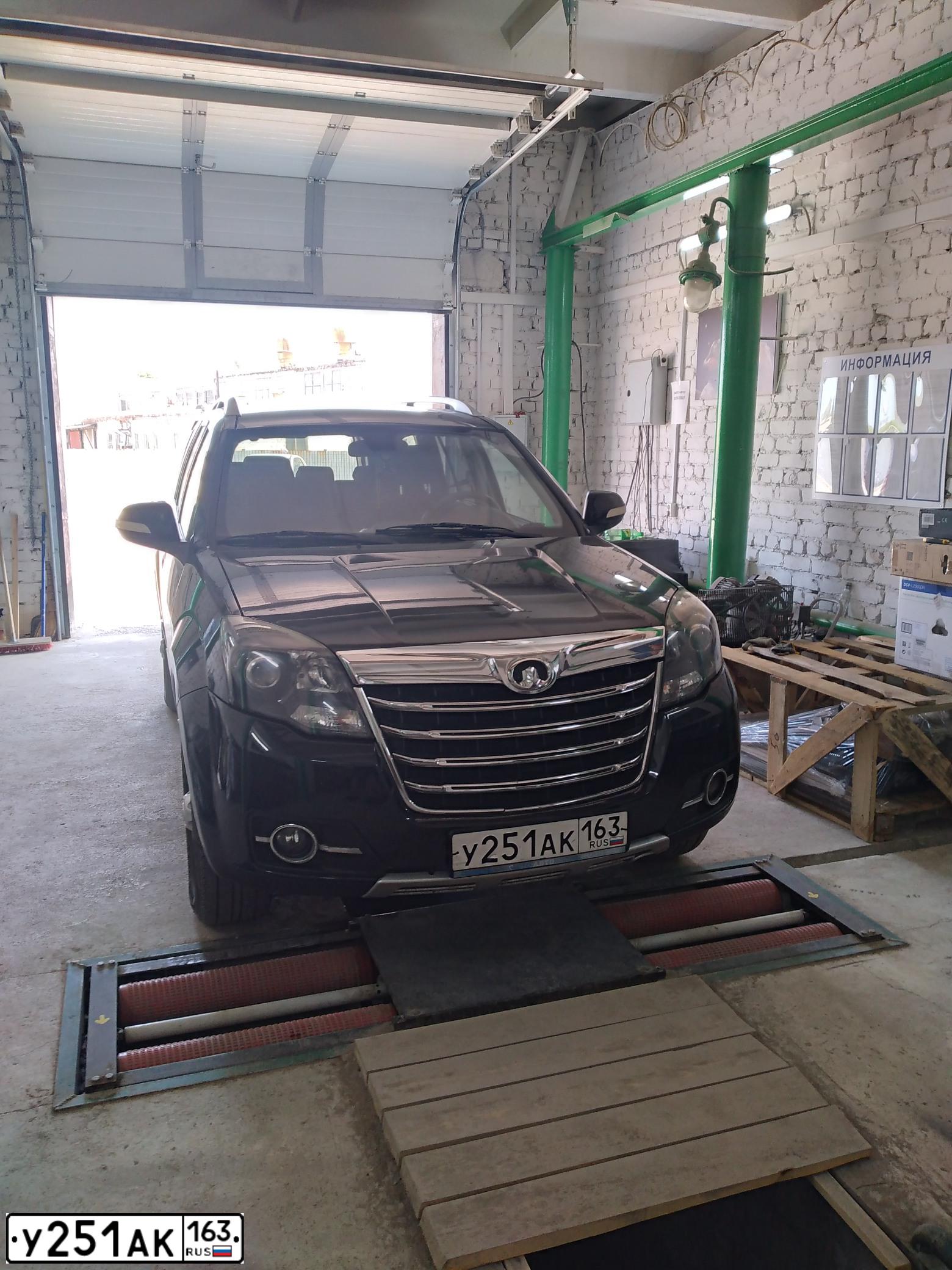 Фото автомобиля GREAT WALL HOVER H3, 2014 — госномер М061ЕМ763. Цвет: ЧЕРНЫЙ