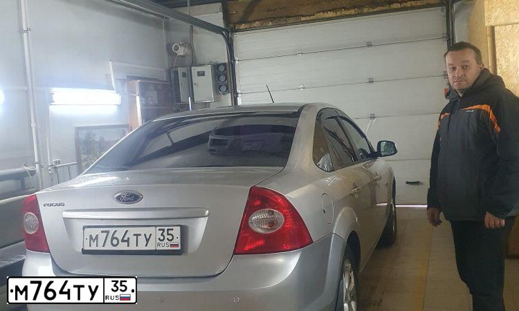 Фото автомобиля FORD FOCUS, 2011 — госномер М747ЕТ35