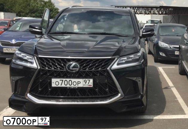 Фото автомобиля NISSAN PATROL, 1994 — госномер О700ОР97. Цвет: СЕРЫЙ ТЕМНЫЙ