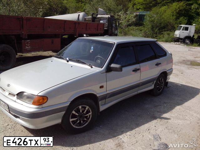 Фото автомобиля LADA 2114 SAMARA, 2004 — госномер Н085КА15. Цвет: МОЛОЧНО-БЕЛЫЙ СЕРЕБРИСТЫЙ