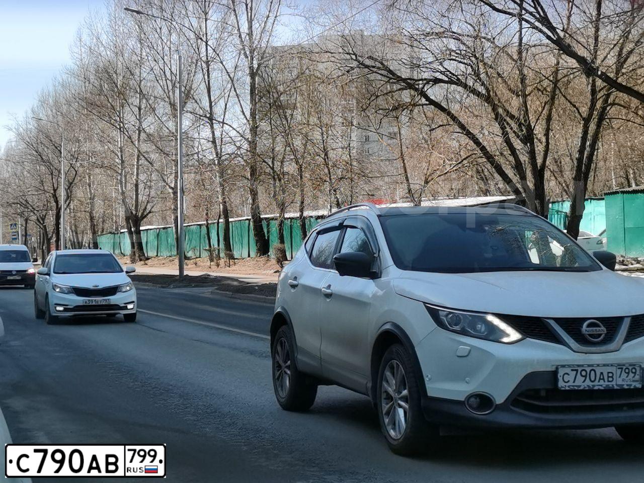 Фото автомобиля NISSAN QASHQAI, 2017 — госномер А914ЕХ17. Цвет: Белый
