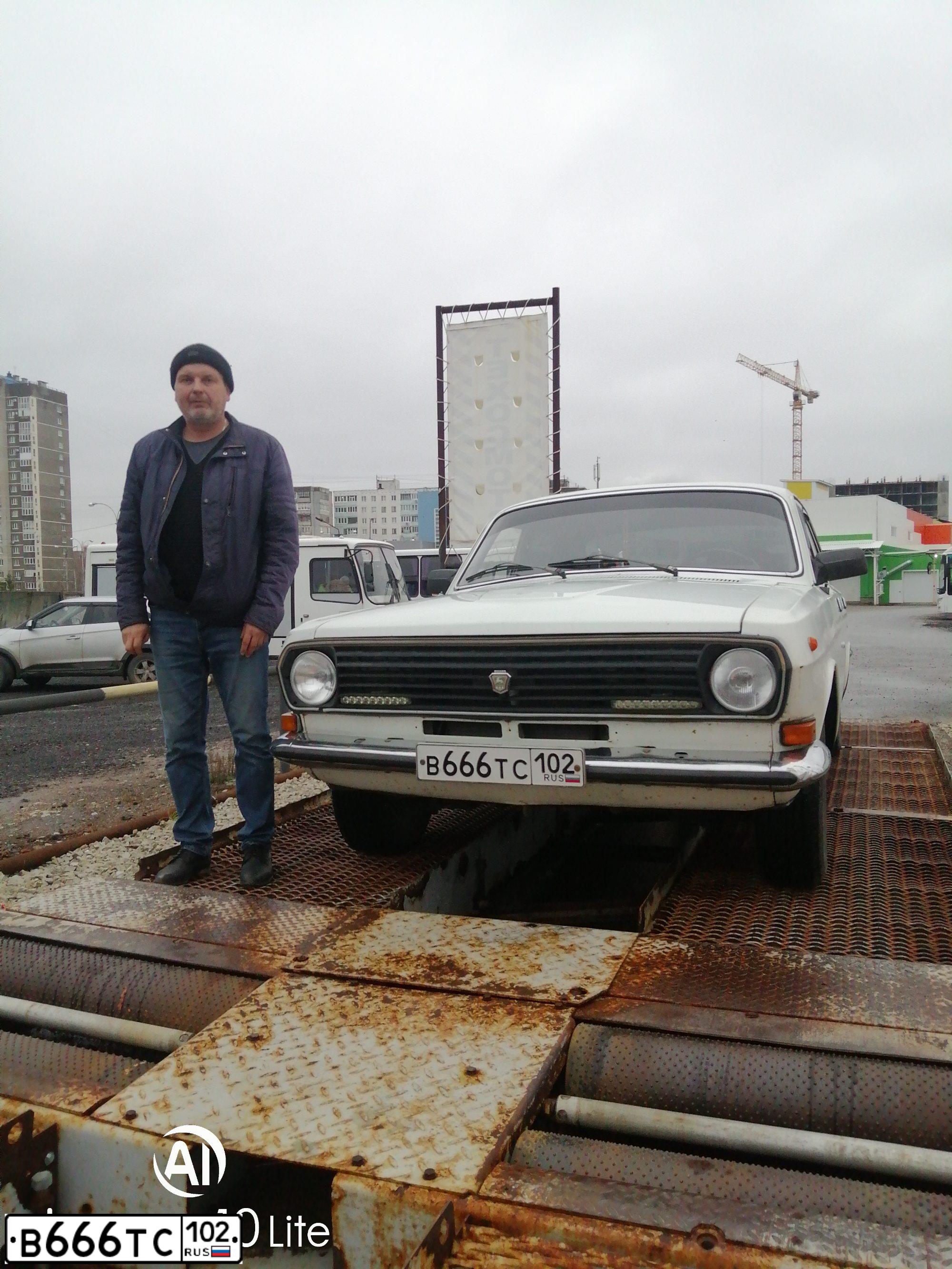 Фото автомобиля LADA 2121 NIVA, 2002 — госномер В666СУ102. Цвет: ЯРКО-БЕЛЫЙ