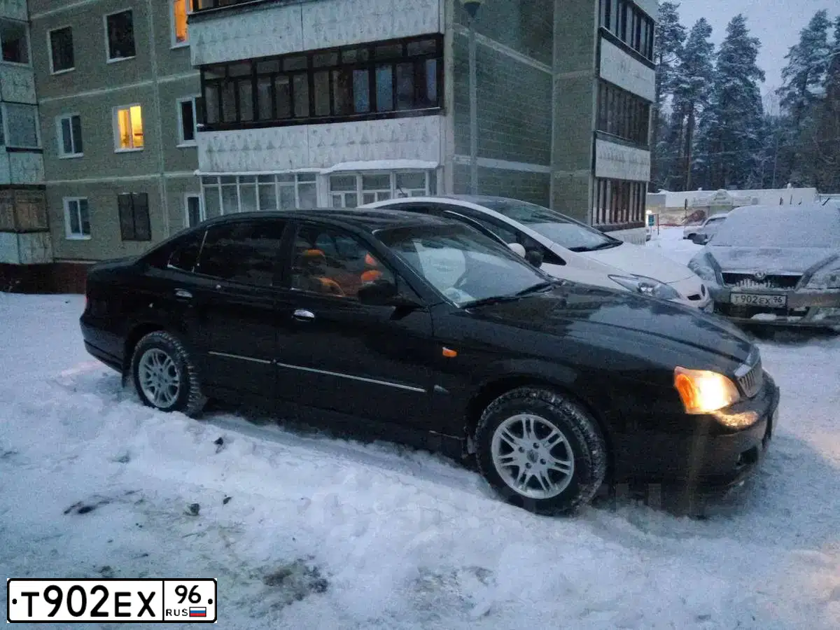 Фото автомобиля SKODA OCTAVIA, 2011 — госномер Т902ЕХ96. Цвет: СЕРЫЙ
