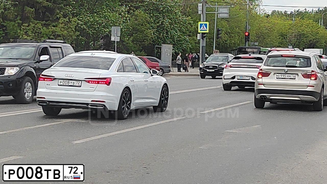 Фото автомобиля AUDI Q7, 2017 — госномер Р008ТВ72. Цвет: ЧЕРНЫЙ