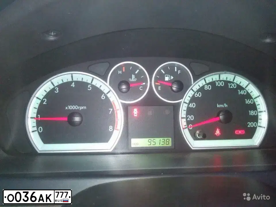 Фото автомобиля CHEVROLET AVEO, 2009 — госномер У707КС76. Цвет: СИНИЙ