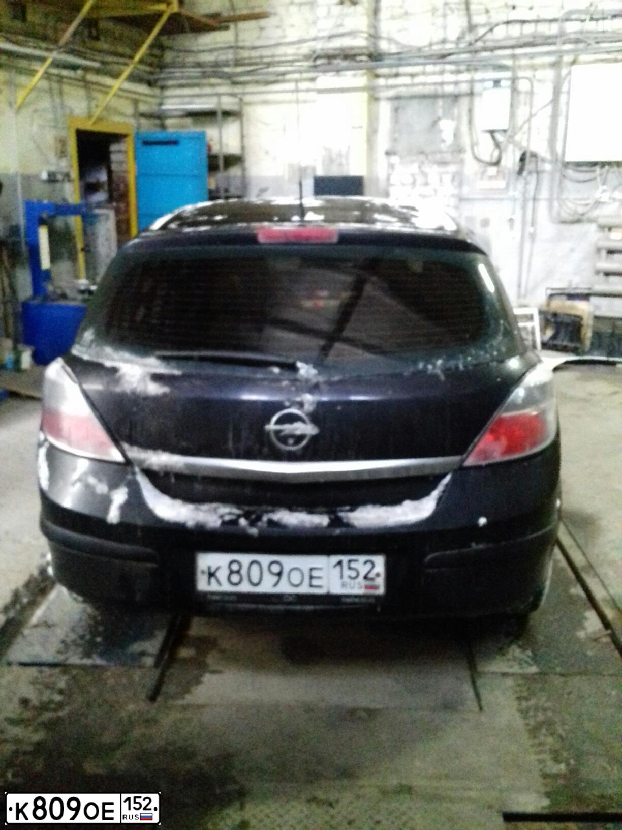 Фото автомобиля OPEL ASTRA, 2007 — госномер К809ОЕ152. Цвет: ЧЕРНЫЙ