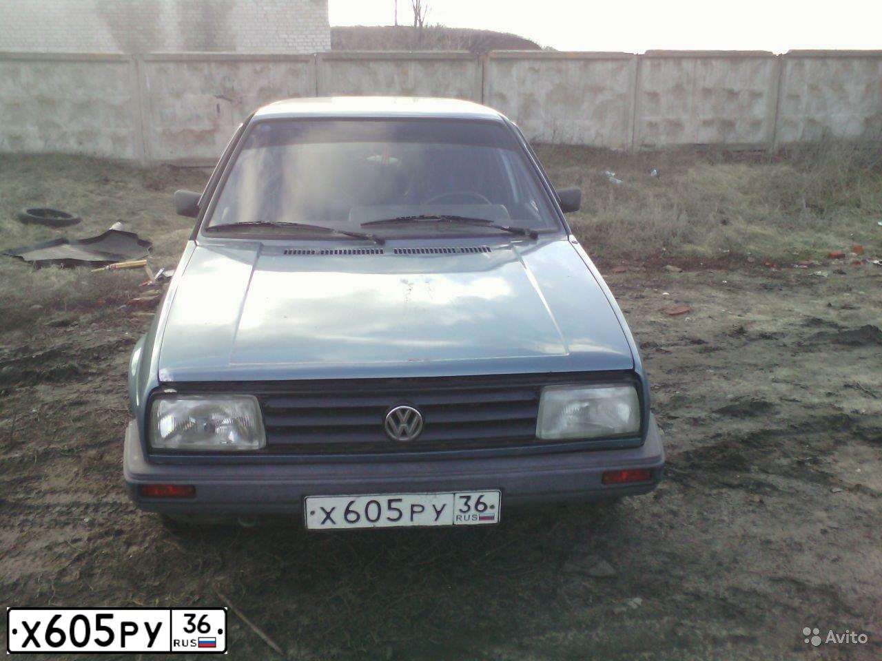 Фото автомобиля VOLKSWAGEN JETTA, 1985 — госномер С044ОС64. Цвет: СИНИЙ
