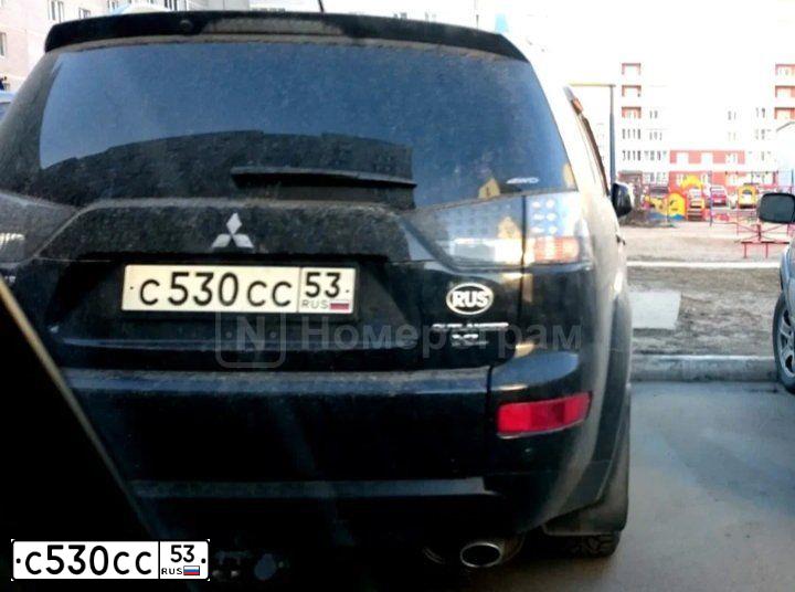 Фото автомобиля MITSUBISHI OUTLANDER, 2007 — госномер С530СС53. Цвет: ЧЕРНЫЙ