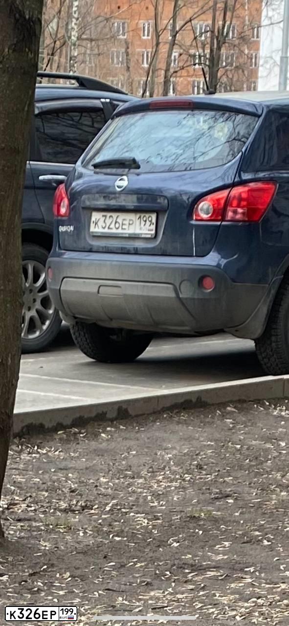 Фото автомобиля NISSAN QASHQAI, 2008 — госномер К326ЕР199. Цвет: ТЕМНО-СИНИЙ