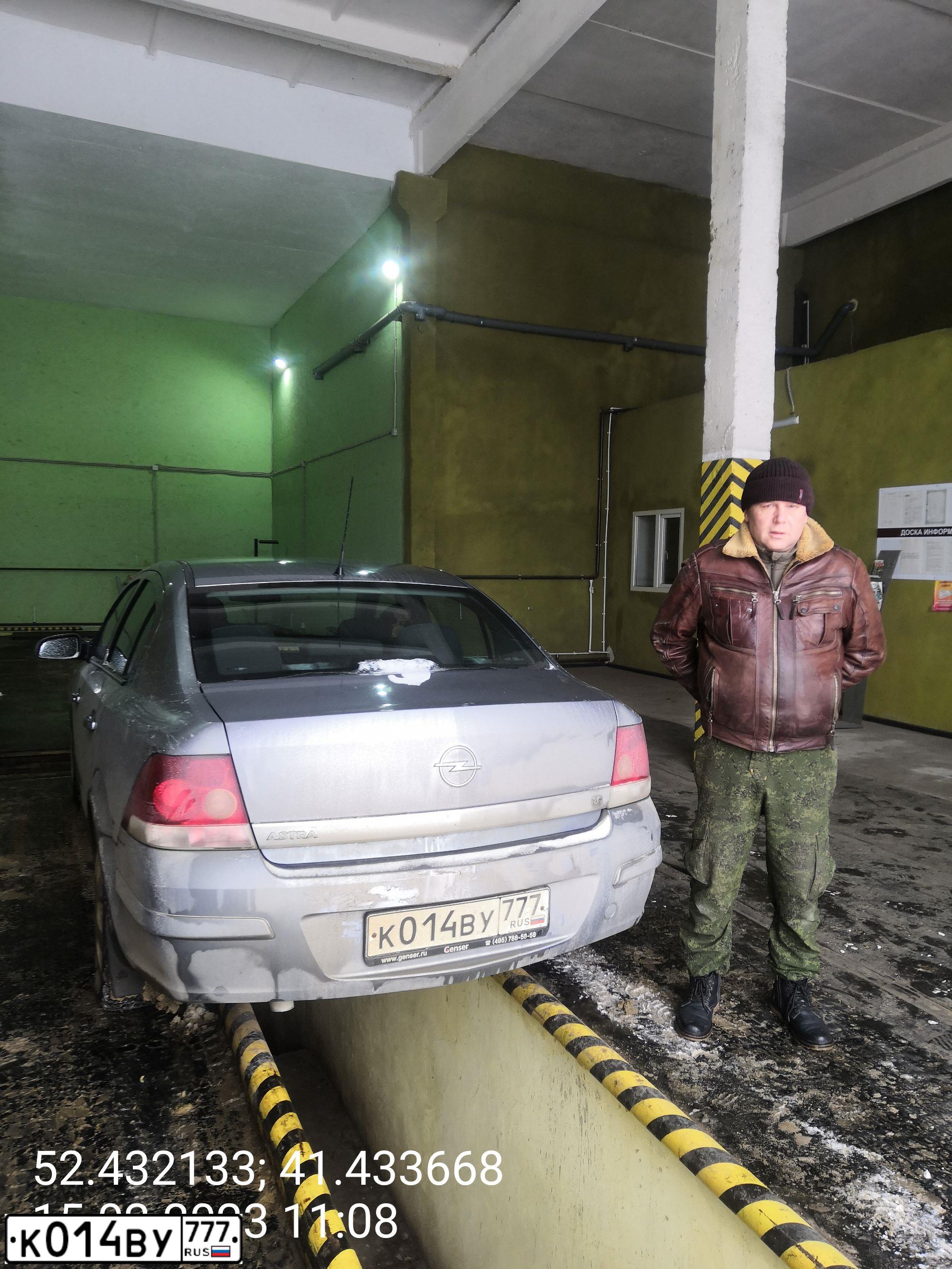 Фото автомобиля OPEL ASTRA, 2008 — госномер О085ХК68. Цвет: СЕРЫЙ