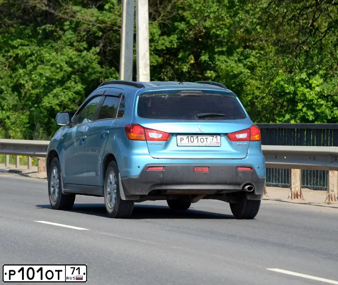 Фото автомобиля MITSUBISHI ASX, 2011 — госномер Е911МВ197. Цвет: ГОЛУБОЙ