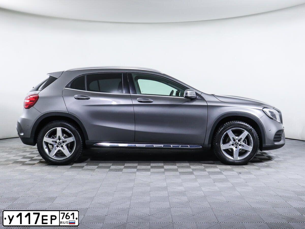 Фото автомобиля MERCEDES GLA-KLASSE, 2019 — госномер К993ОН799. Цвет: СЕРЫЙ