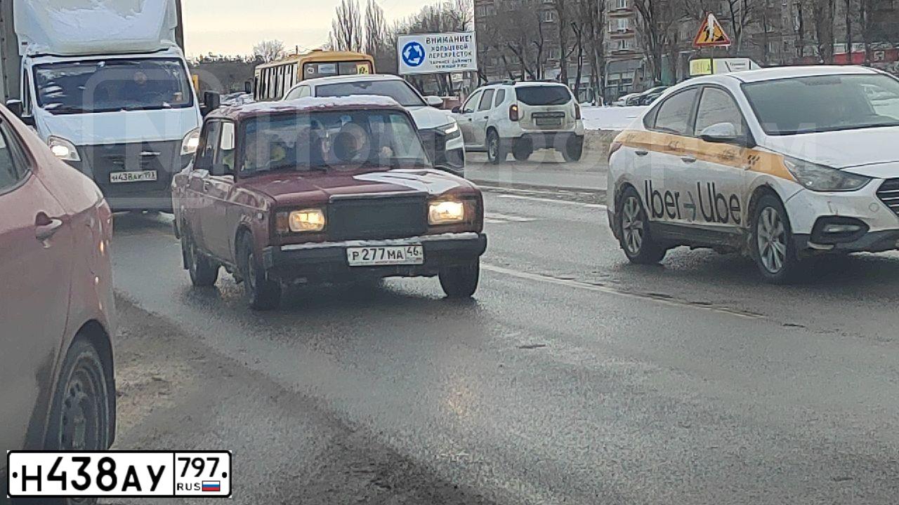 Фото автомобиля BMW X5, 2020 — госномер Н438АУ797. Цвет: ЧЕРНЫЙ
