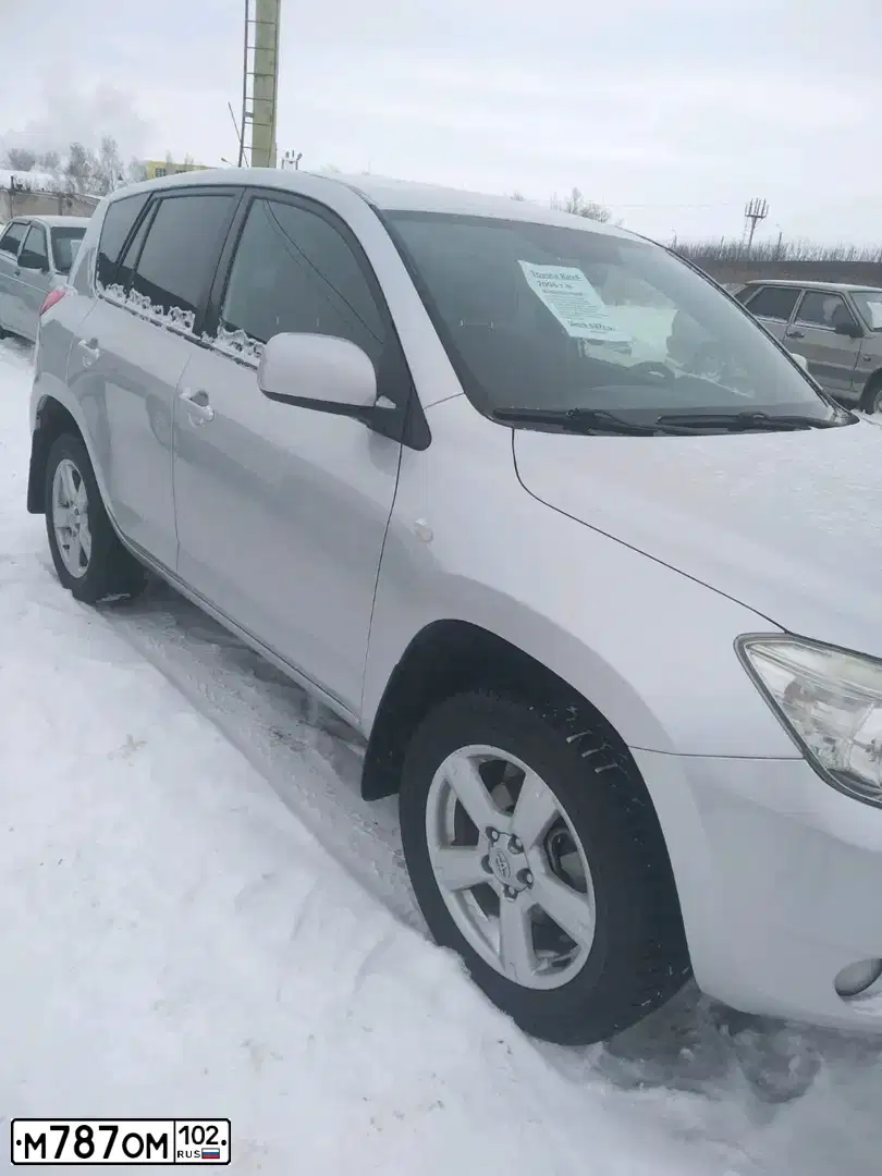 Фото автомобиля TOYOTA RAV4, 2006 — госномер М787ОМ102. Цвет: СЕРЕБРИСТЫЙ