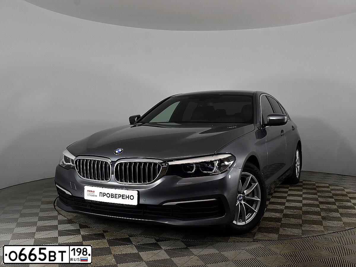 Фото автомобиля BMW SERIE 5, 2017 — госномер В022ВВ26. Цвет: Серый