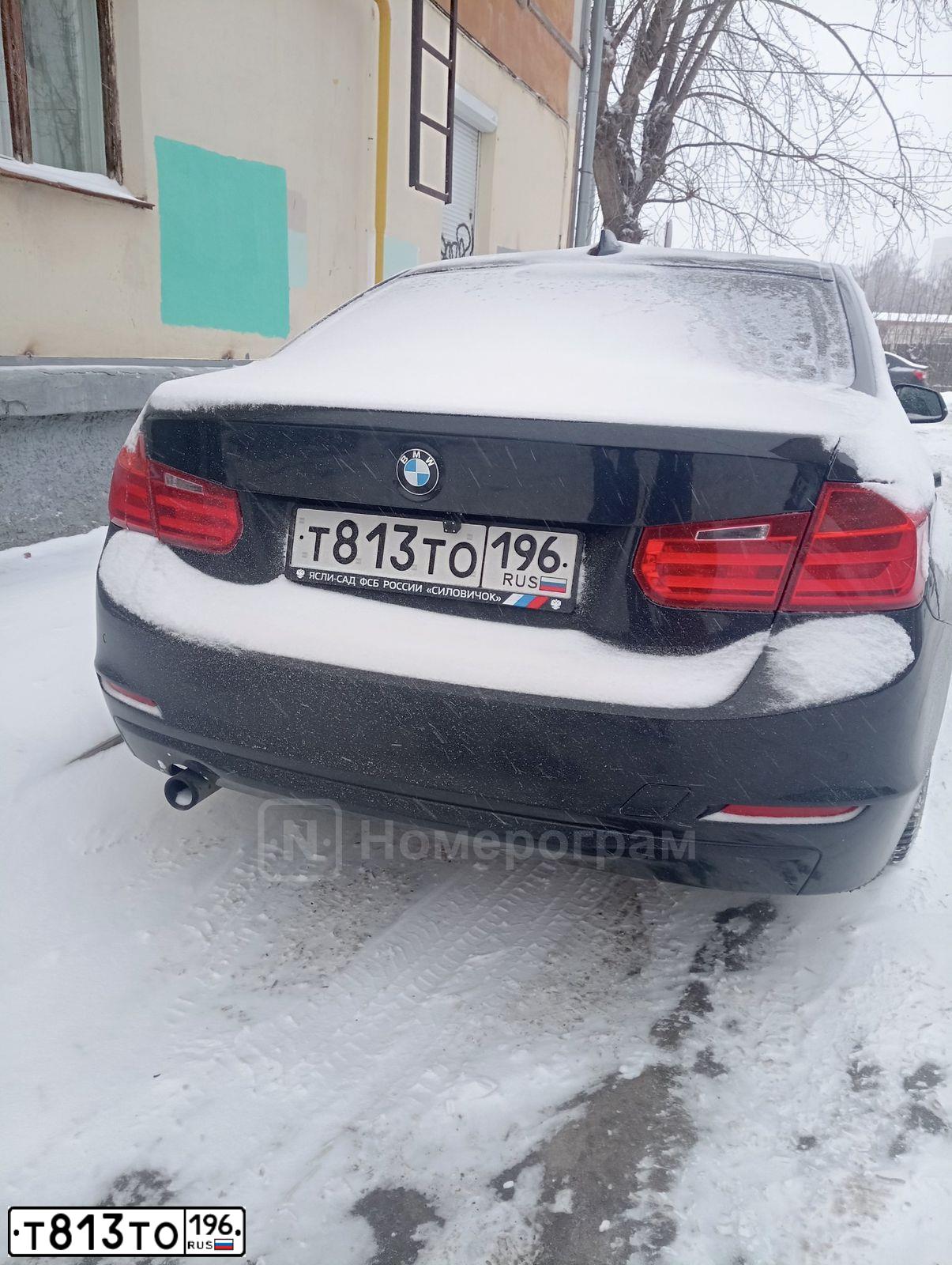 Фото автомобиля BMW SERIE 3, 2014 — госномер Р871МУ196. Цвет: ЧЕРНЫЙ