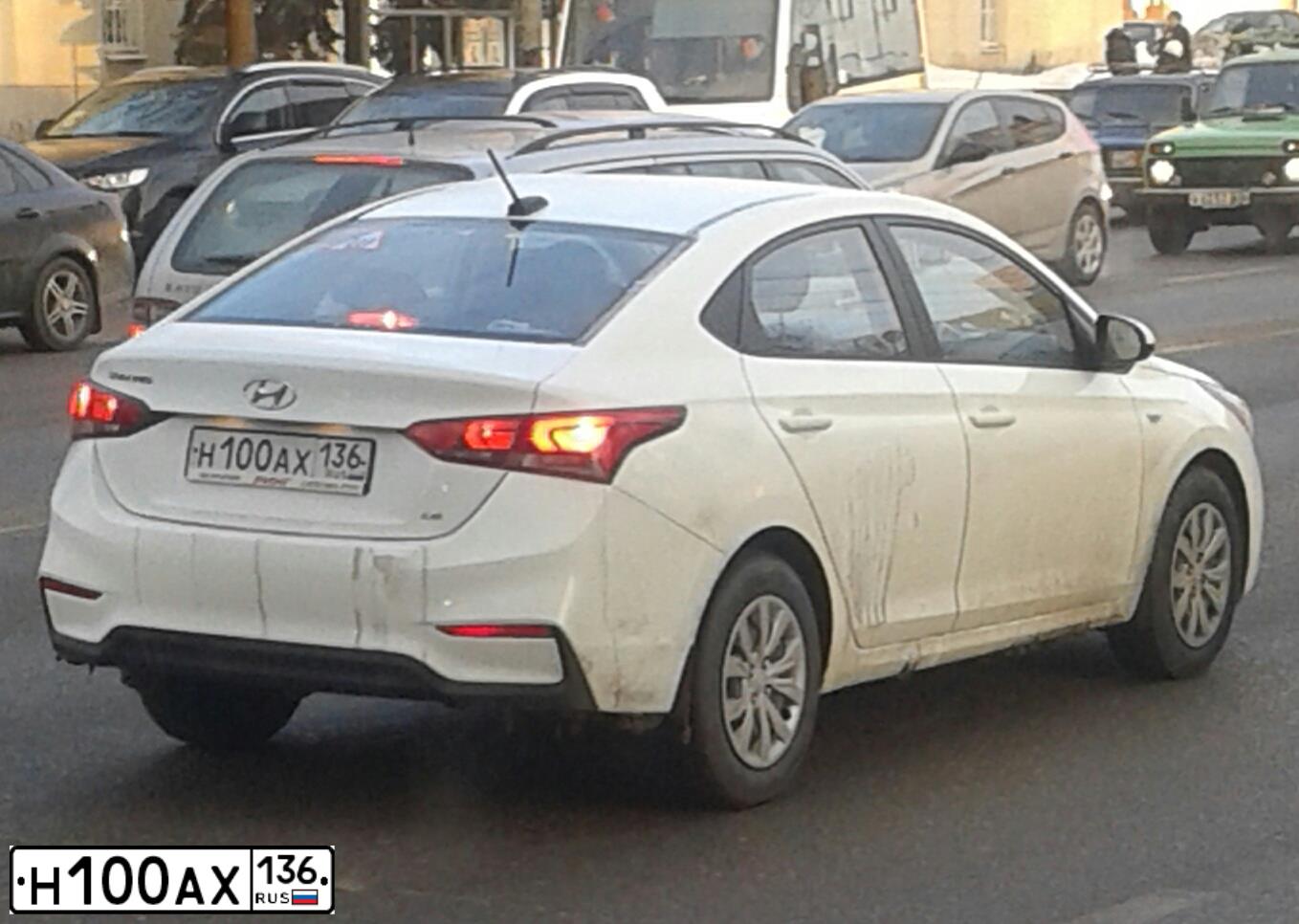 Фото автомобиля HYUNDAI SOLARIS, 2017 — госномер Р359ВС323