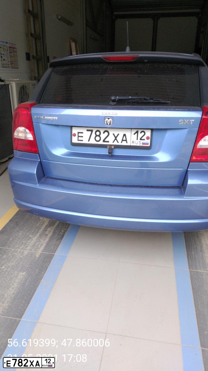 Фото автомобиля DODGE CALIBER, 2007 — госномер Е782ХА12. Цвет: СИНИЙ МЕТАЛЛИК