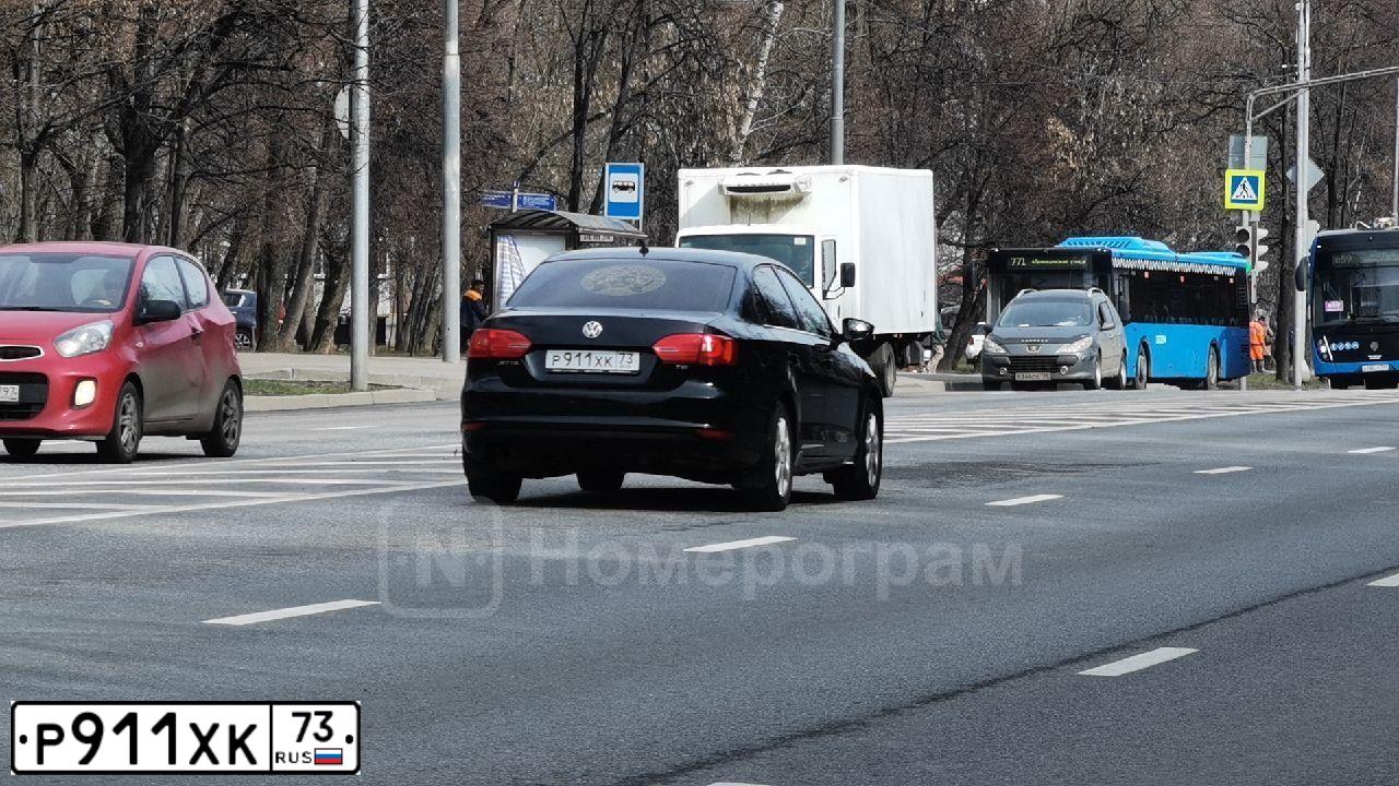 Фото автомобиля VOLKSWAGEN JETTA, 2013 — госномер Р911ХК73. Цвет: ЧЕРНЫЙ