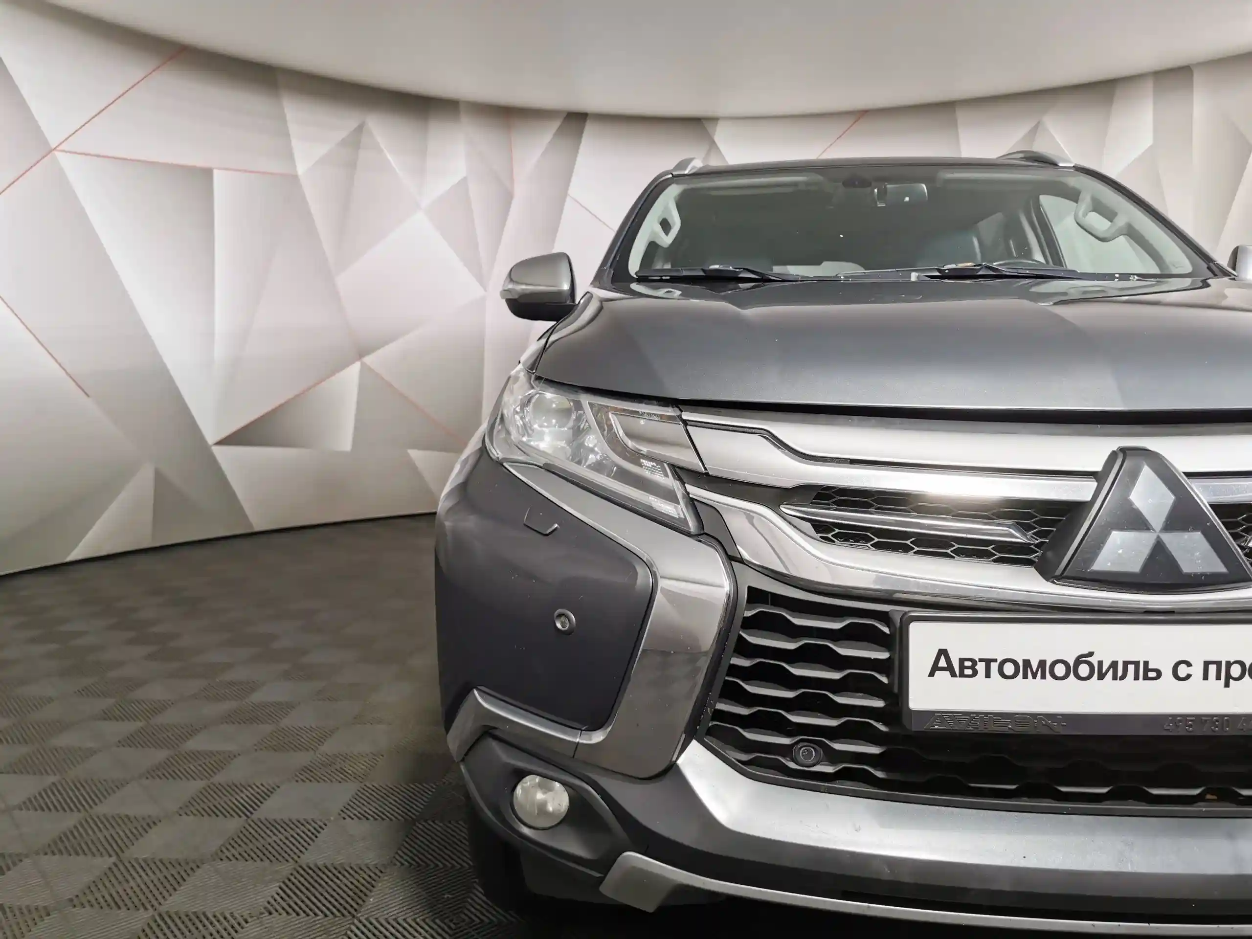 Фото автомобиля MITSUBISHI PAJERO SPORT, 2018 — госномер А951ХХ37. Цвет: Серый