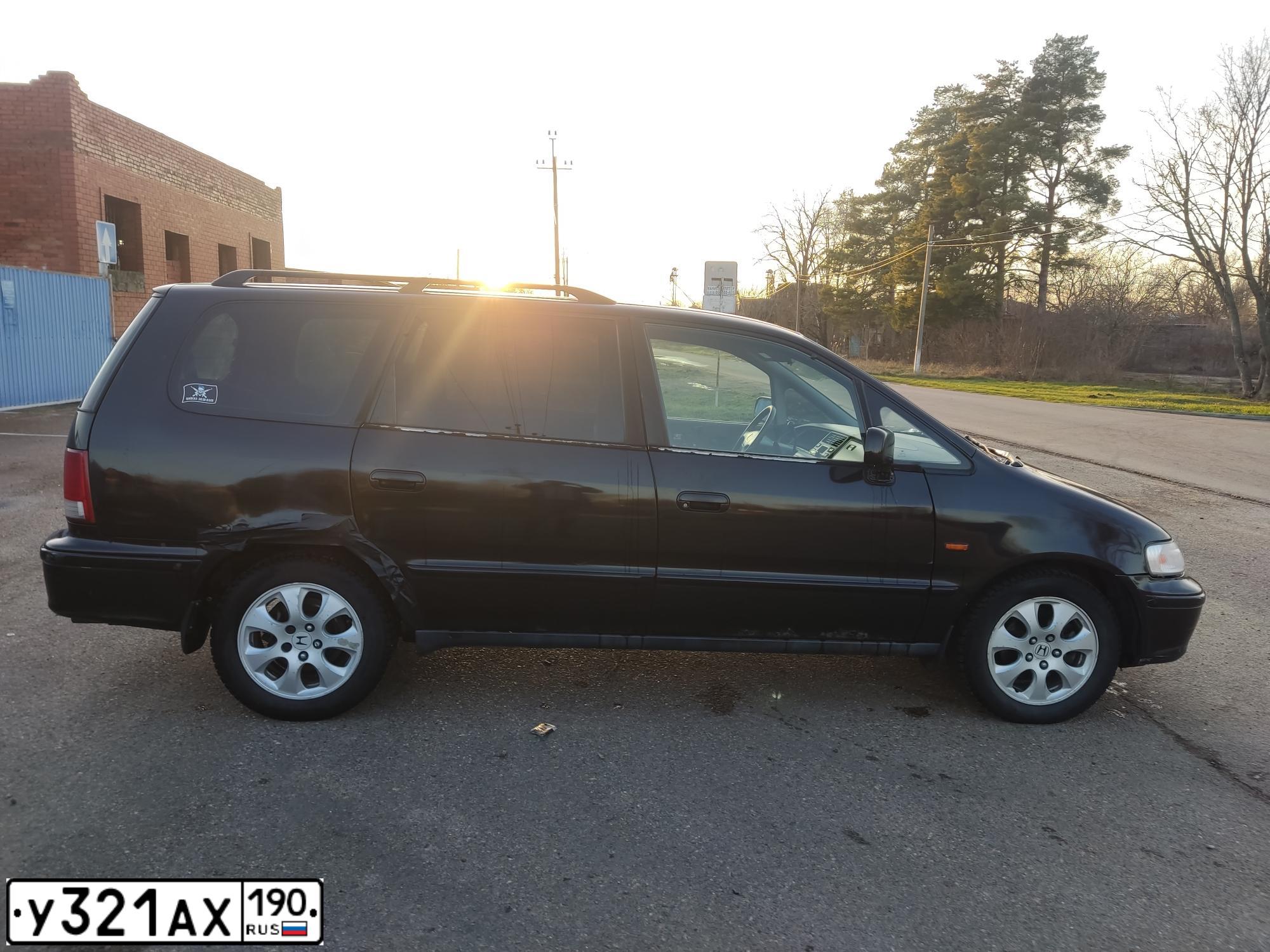 Фото автомобиля HONDA SHUTTLE, 1999 — госномер У321АХ190
