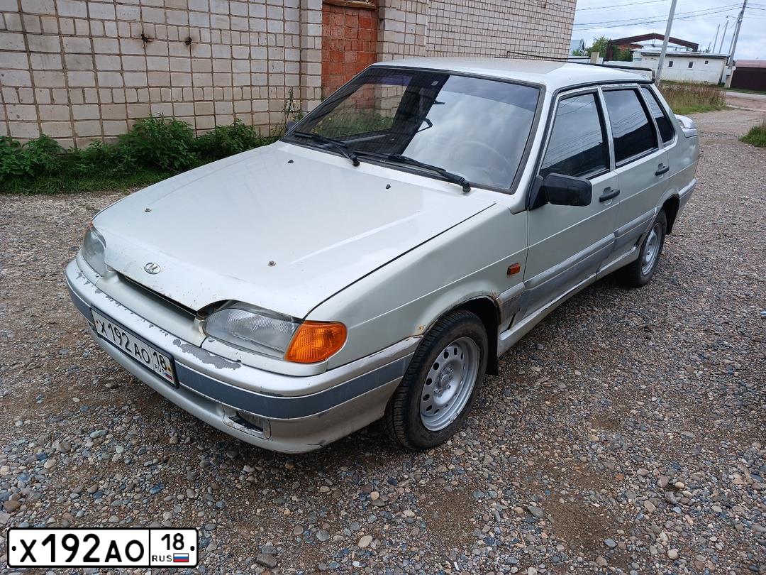 Фото автомобиля LADA 2115 SAMARA, 2006 — госномер Х192АО18. Цвет: СЕРЕБРИСТО-БЕЖЕВЫЙ