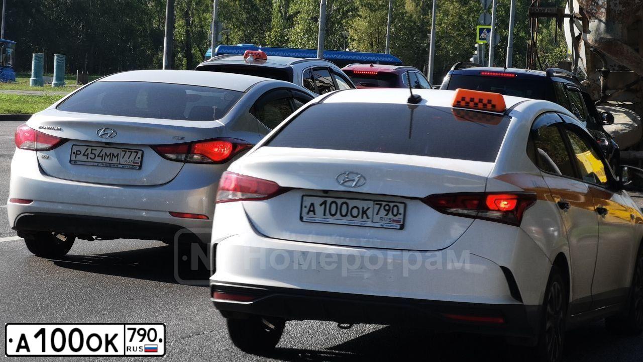 Фото автомобиля HYUNDAI SOLARIS. Цвет: ЧЕРНЫЙ