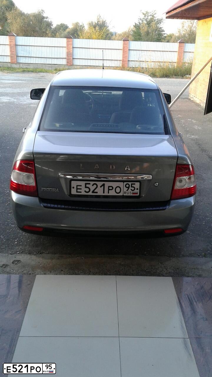 Фото автомобиля LADA 2170 PRIORA, 2011 — госномер А089НТ161. Цвет: средний серо-зеленый металлик