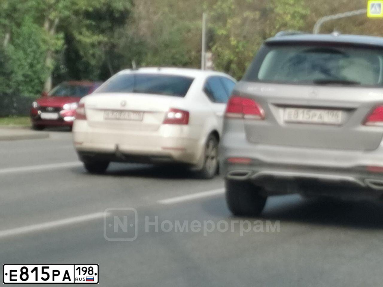 Фото автомобиля OPEL MOKKA, 2014 — госномер Е164МУ136. Цвет: синий