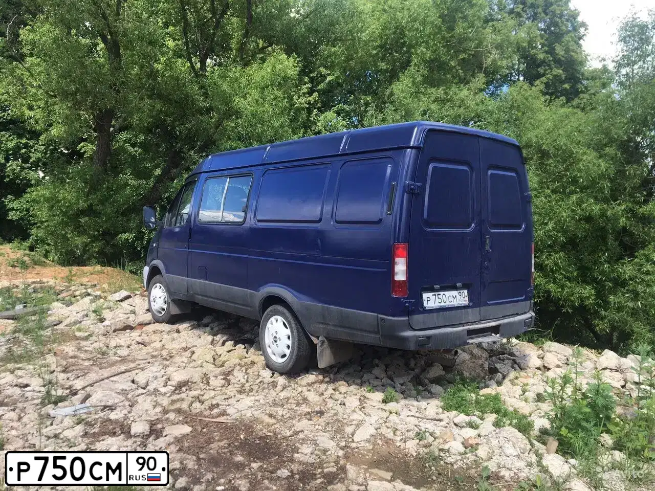Фото автомобиля GAZ 2705 EL, 2004 — госномер Р750СМ90. Цвет: БАЛТИКА