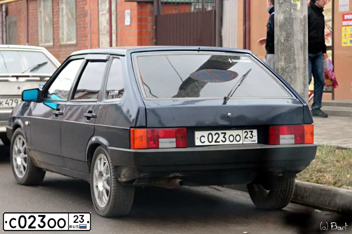 Фото автомобиля LADA 2109 SAMARA, 1997 — госномер С023ОО23. Цвет: Т.СИНИЙ