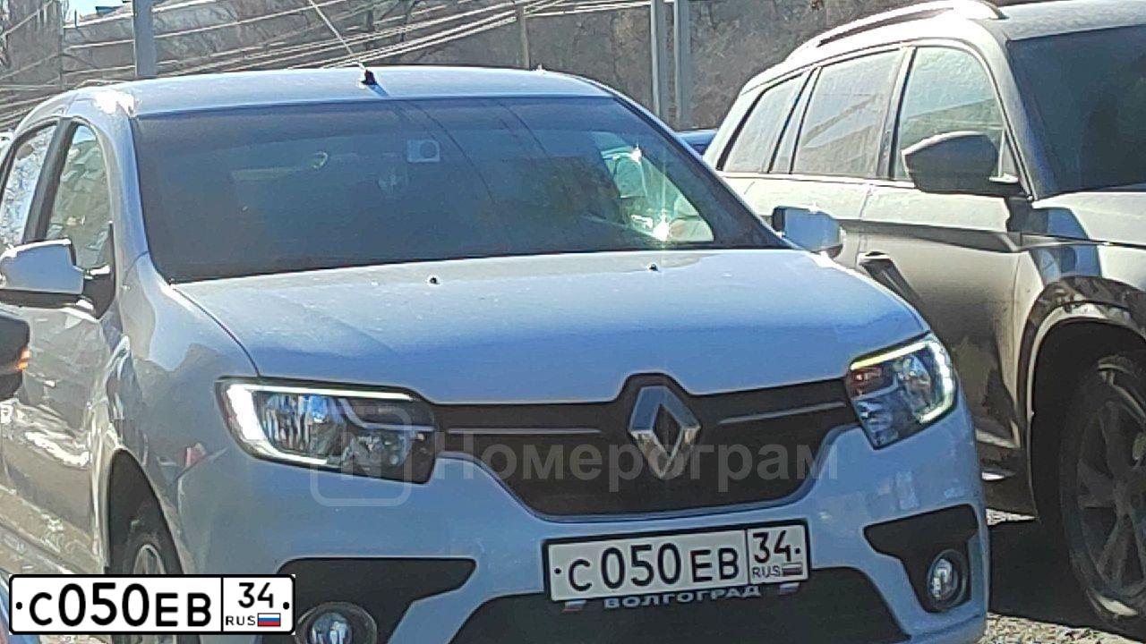 Фото автомобиля KIA RIO, 2012 — госномер С050ЕВ34. Цвет: БЕЛЫЙ