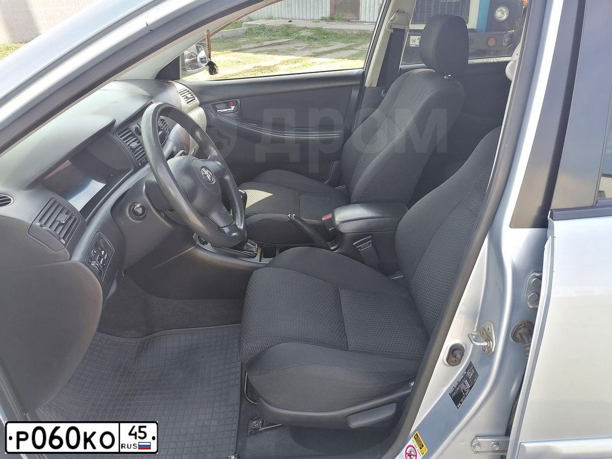 Фото автомобиля TOYOTA COROLLA, 2005 — госномер Р060КО45. Цвет: СВЕТЛО-ГОЛУБОЙ