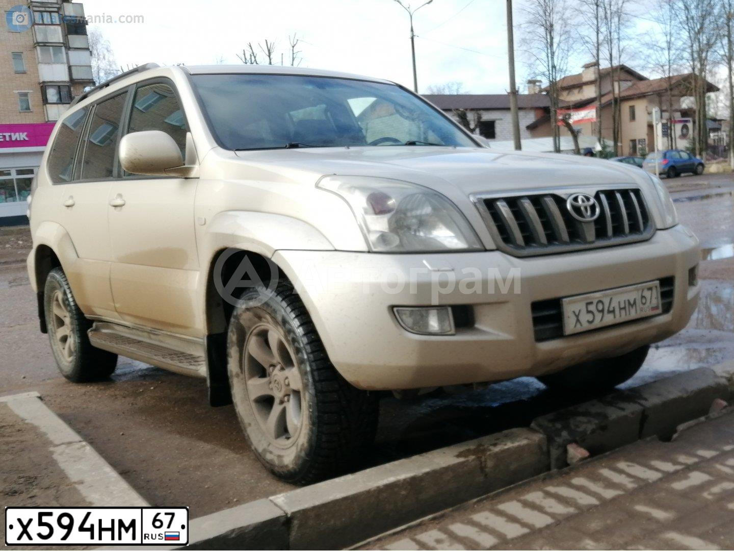Фото автомобиля TOYOTA LANDCRUISER, 2008 — госномер К222АН57. Цвет: БЕЖЕВЫЙ