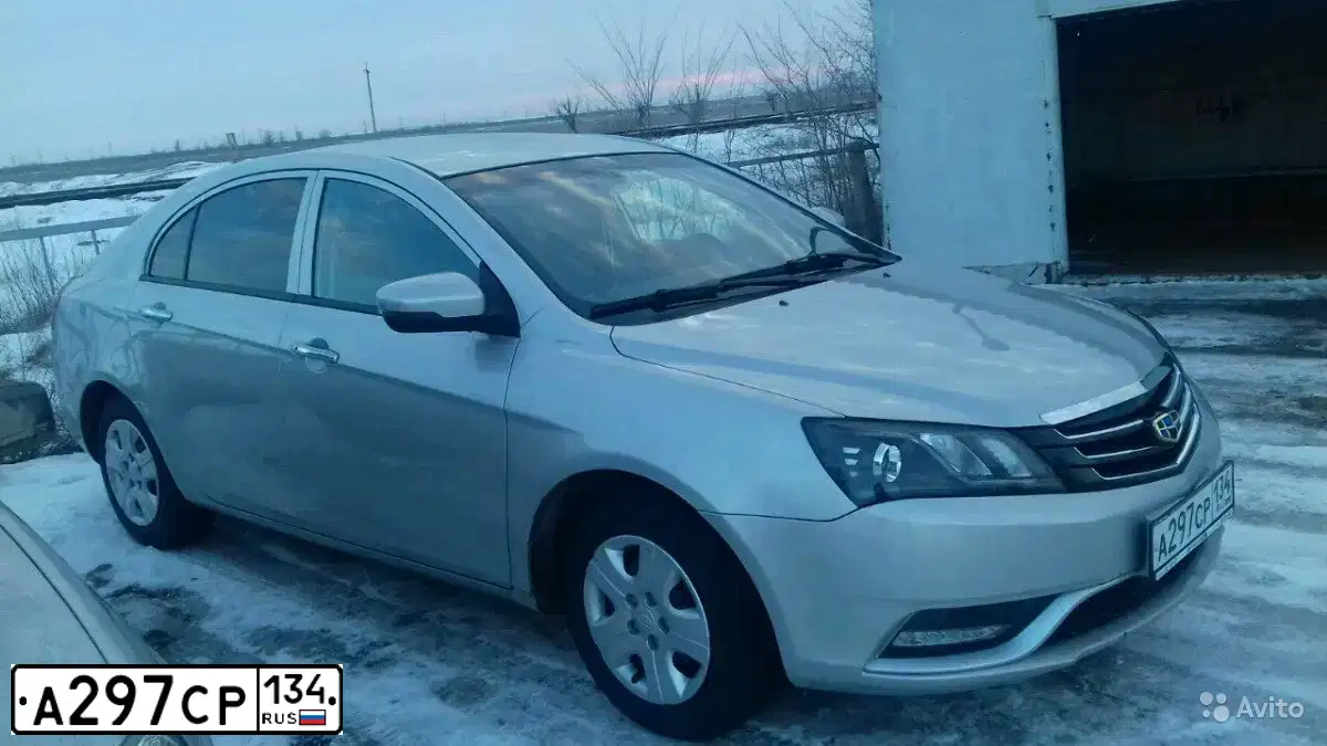 Фото автомобиля GEELY EMGRAND, 2016 — госномер Е917УО134. Цвет: СЕРЕБРИСТЫЙ
