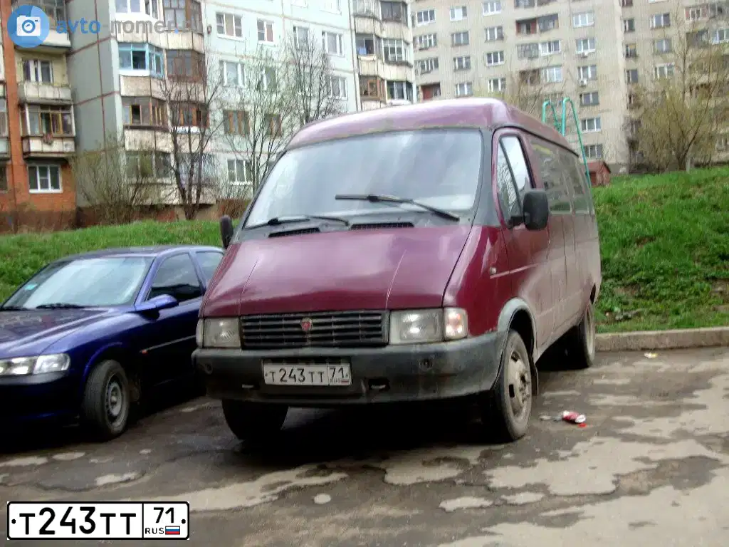 Фото автомобиля 3285 0000010-02, 2003 — госномер О335ВР71. Цвет: ГРАНАТ
