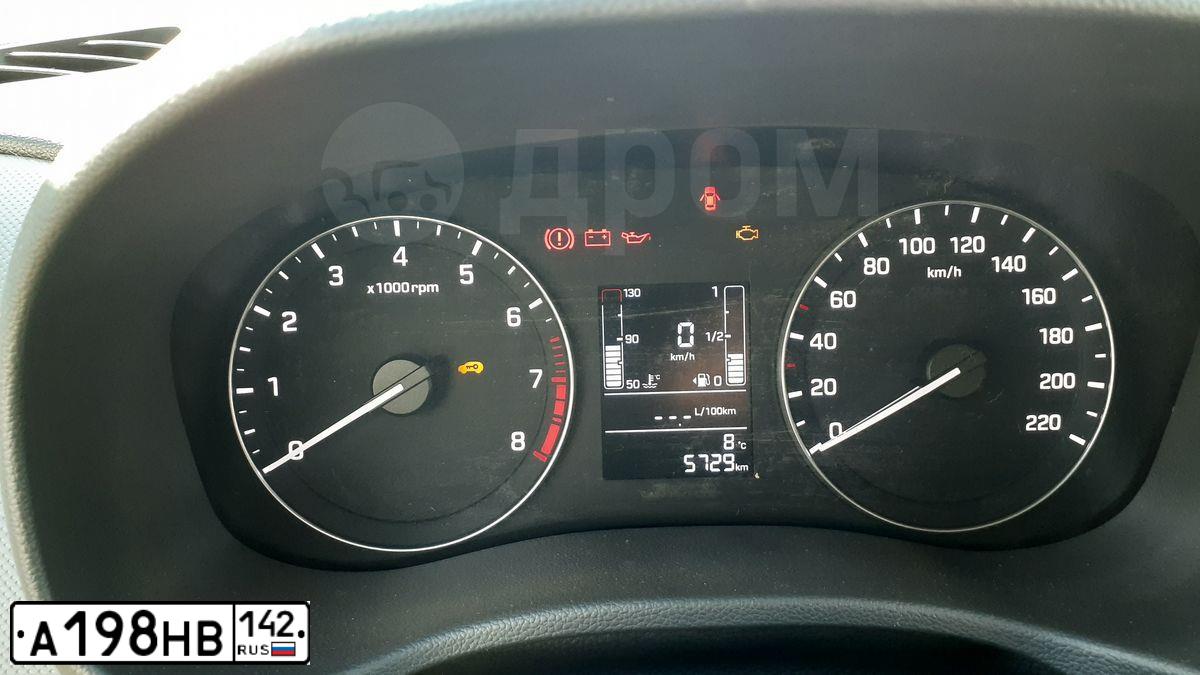 Фото автомобиля HYUNDAI CRETA, 2021 — госномер А808ТТ164. Цвет: СЕРЫЙ